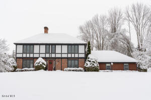 20 Butternut Hill Drive Queensbury, NY 12804