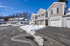 1002 Grayson Place Schenectady, NY 12302