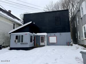 110 Brookside Avenue Amsterdam, NY 12010