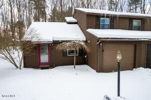 13 Glenbrook Drive Clifton Park, NY 12065