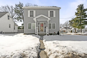 12 Lawndale Avenue Schenectady, NY 12306