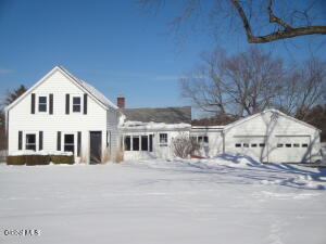 2329 County Route 51 Hannacroix, NY 12087