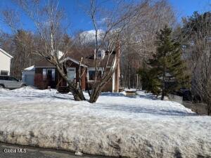 19 Willow Lane Glenville, NY 12302