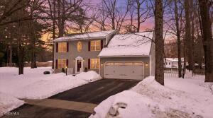 4 Wilshire Boulevard Saratoga Springs, NY 12866