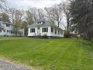 5 Mockingbird Hill Latham, NY 12110