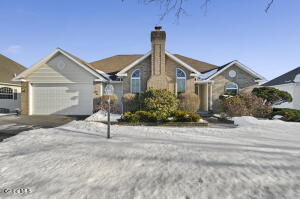 28 Dogwood Lane Loudonville, NY 12211