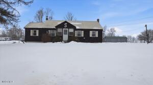 17 Green Barn Road Hudson Falls, NY 12839
