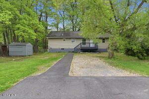 99 1/2 Walworth Street Saratoga Springs, NY 12866