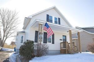 2 Orford Street Colonie, NY 12205