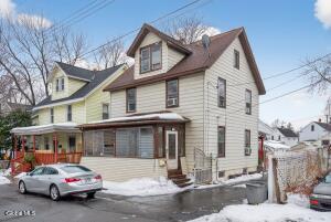 15 Manchester Road Schenectady, NY 12304