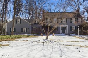 27 Wexford Road Delmar, NY 12054