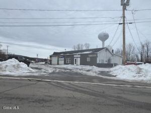 2469 NY-30 Mayfield, NY 12117