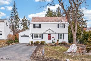 1549 Wyoming Avenue Niskayuna, NY 12309