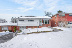 72 Pinehurst Avenue Albany, NY 12203