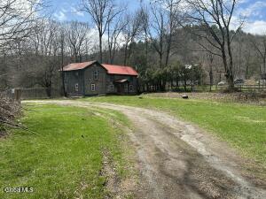 919 Bradford Hill Road Crown Point, NY 12928