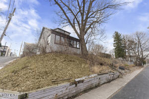 1498 2nd Street Rensselaer, NY 12144