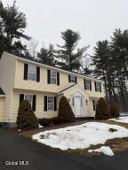14 Foxfire Lane Glenmont, NY 12077
