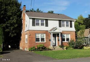 4 Katherine Road Colonie, NY 12205