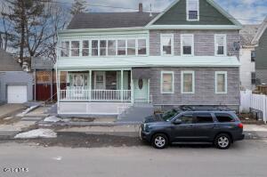 25 Steuben Street Schenectady, NY 12307