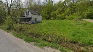 23 Dundee Avenue Hoosick Falls, NY 12090