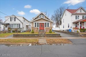 36 Frost Place Albany, NY 12205