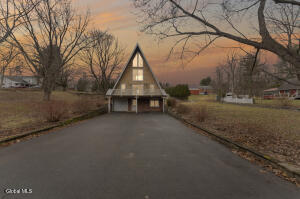 1 Keyes Lane Troy, NY 12180