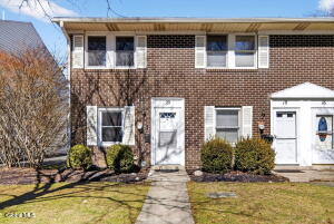 20 Maxwell Drive Troy, NY 12180