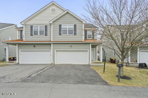 8 Amalia Lane Rensselaer, NY 12144