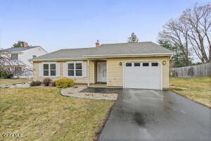 4 Deerfield Drive Cohoes, NY 12047