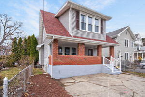 2325 12th Avenue Watervliet, NY 12189