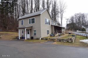 460 Cold Spring Road Saratoga Springs, NY 12866