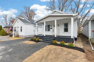 2858 Plunkett Avenue Rotterdam, NY 12306