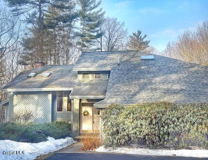 4 Van Court Queensbury, NY 12804