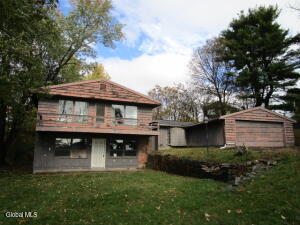 17 East Road Troy, NY 12180