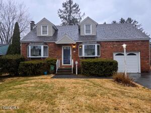 1008 Peter Road Schenectady, NY 12303
