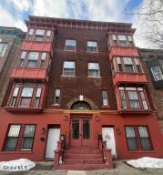 9 Saint Joseph'S Terrace Albany, NY 12210