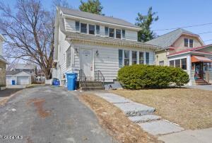 93 Hollywood Avenue Albany, NY 12208