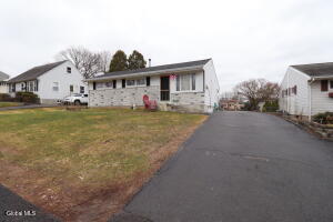 12 Nelson Avenue Latham, NY 12110