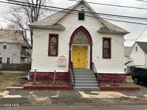 30 Steuben Street Schenectady, NY 12307
