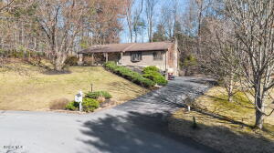 19 Crown Point Ballston Lake, NY 12019