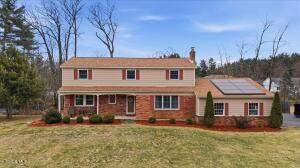 16 Hearthside Drive Ballston Lake, NY 12019