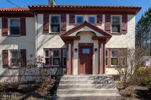 18 Bridge Street Slingerlands, NY 12159