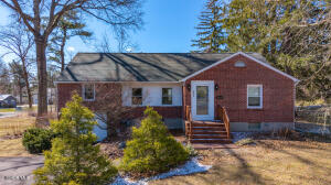 2232 Rosendale Road Niskayuna, NY 12309