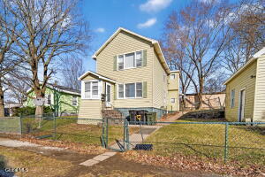 1326 8th Avenue Watervliet, NY 12189