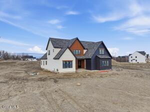 17 Schermerhorn Road Cohoes, NY 12047