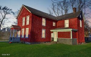 348 Gardinier Street Schenectady, NY 12306