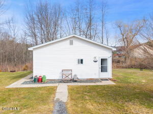 1677 New York 145 Middleburgh, NY 12122
