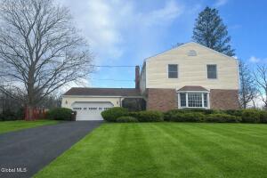 25 Kling Terrace Voorheesville, NY 12186