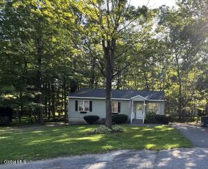 21 S Loughberry Road Saratoga Springs, NY 12866