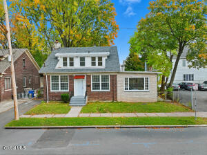 2 Glenwood Street Albany, NY 12208